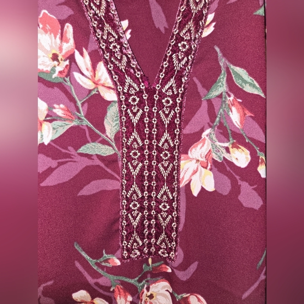 Burgundy Bishop Sleeve Floral Blouse with velvet accents, Size Small - Picture 14 of 14
